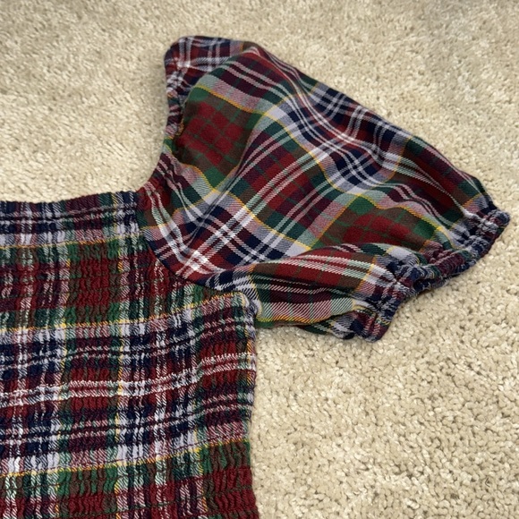 American Eagle Plaid| Puff Sleeve| Smocked Blouse - Picture 6 of 13